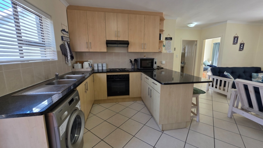 2 Bedroom Property for Sale in Hartenbos Central Western Cape